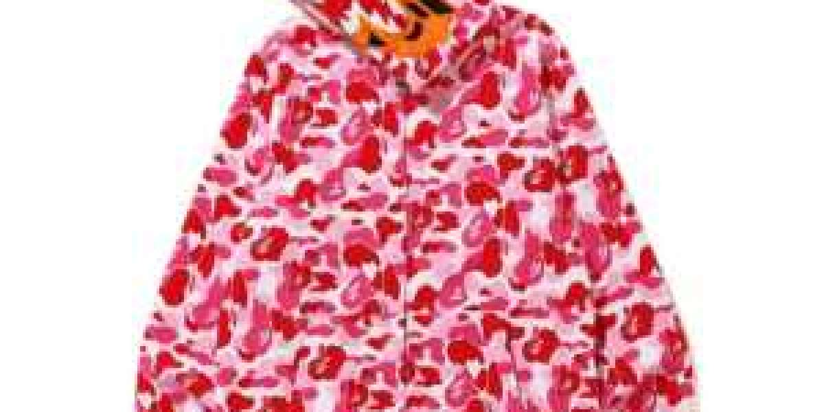 The Allure of the Pink Bape Hoodie, Fashion’s Iconic Statement